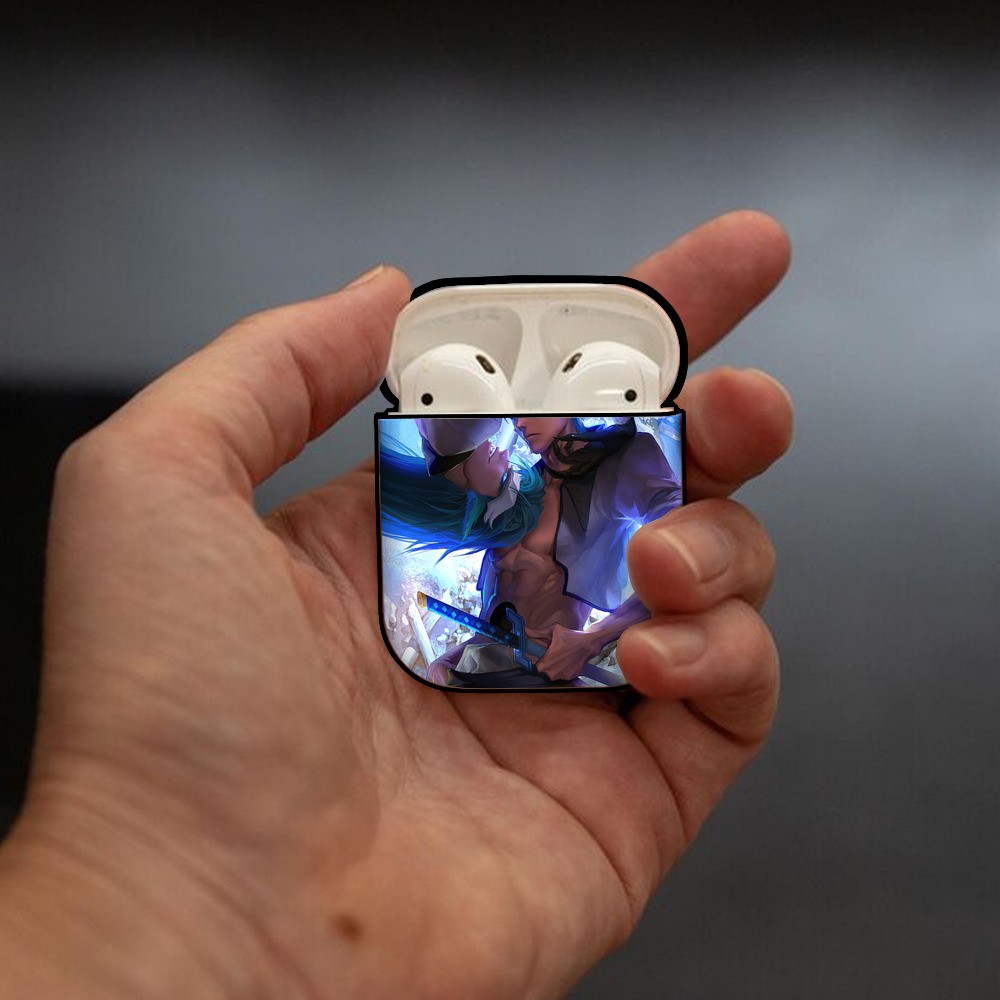 ブリーチ BLEACH AirPods 第2世代保護ケース ハードシェル ブラック 耐衝撃・防指紋・カラビナ付き