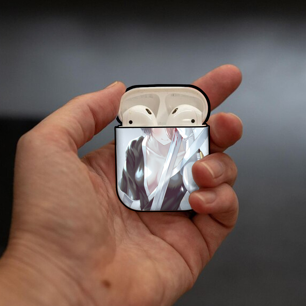 ブリーチ BLEACH AirPods 第2世代保護ケース ハードシェル ブラック 耐衝撃・防指紋・カラビナ付き