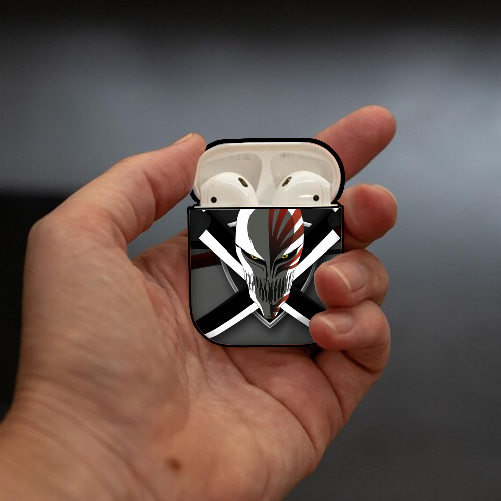 ブリーチ BLEACH AirPods 第2世代保護ケース ハードシェル ブラック 耐衝撃・防指紋・カラビナ付き