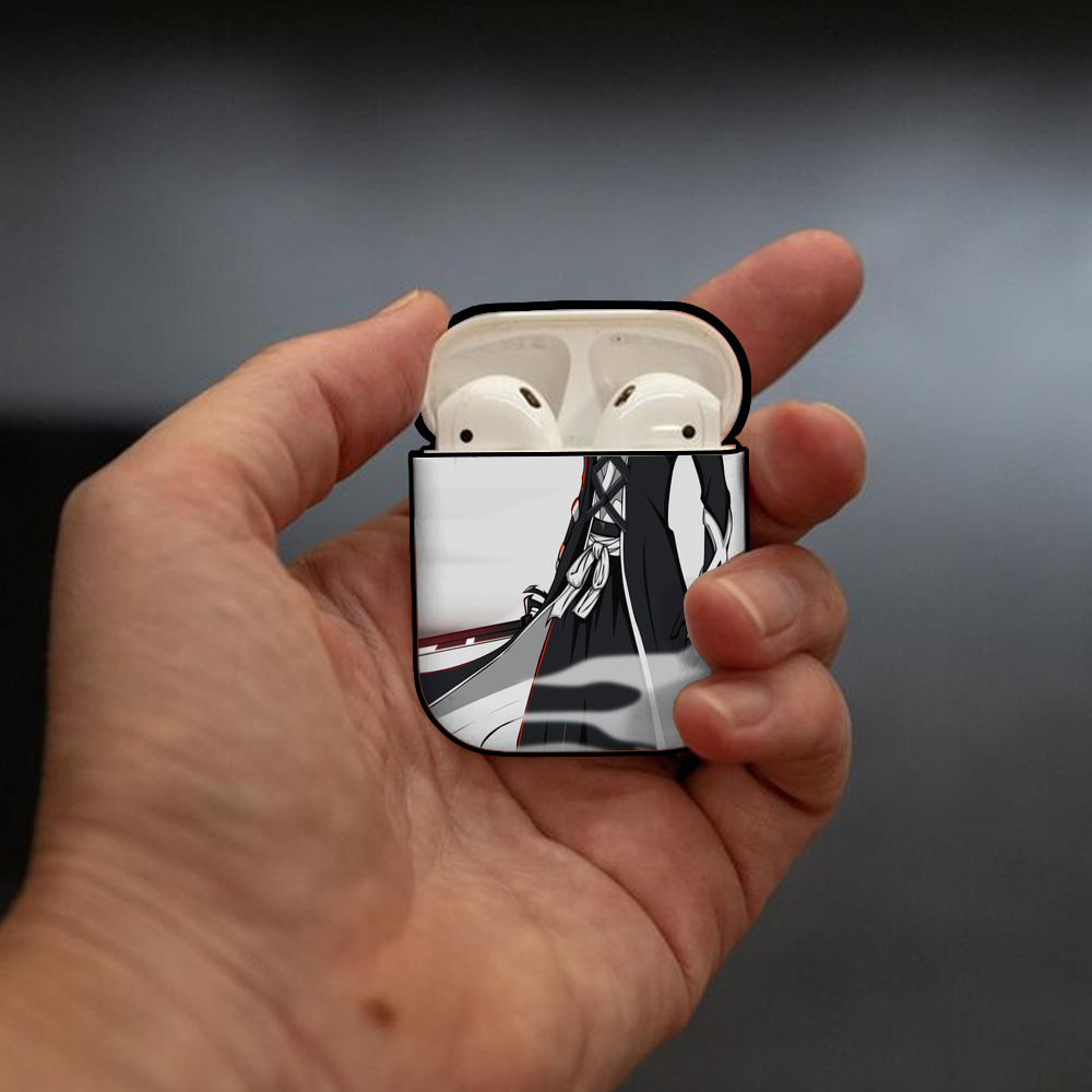 ブリーチ BLEACH AirPods 第2世代保護ケース ハードシェル ブラック 耐衝撃・防指紋・カラビナ付き