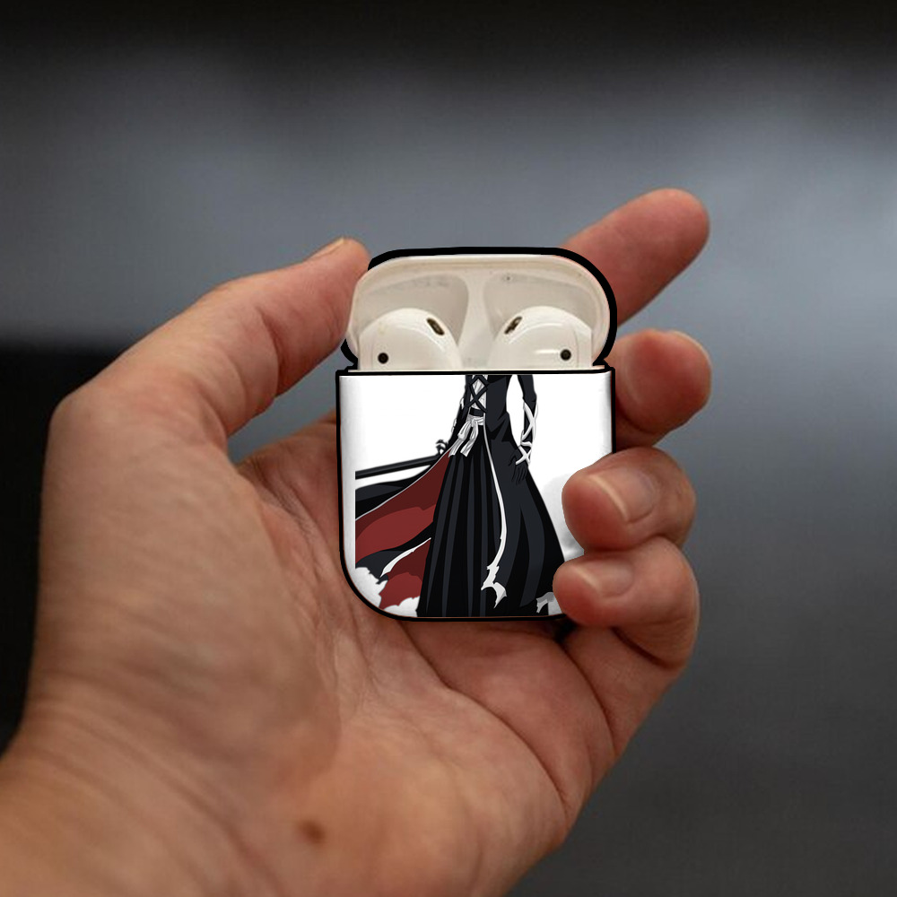 ブリーチ 黒崎一護（くろさき いちご）BLEACH Kurosaki Ichigo AirPods 第2世代保護ケース ハードシェル ブラック 耐衝撃・防指紋・カラビナ付き