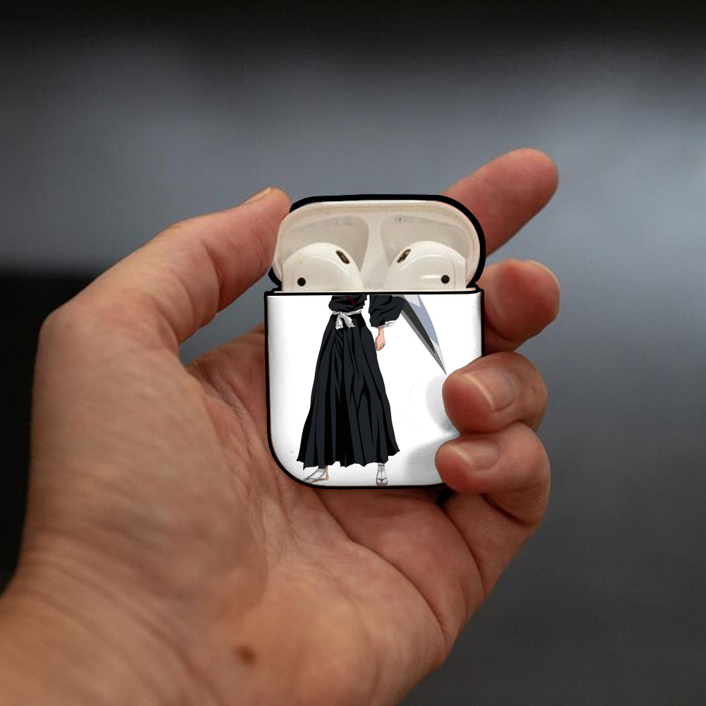 ブリーチ 黒崎一護（くろさき いちご）BLEACH Kurosaki Ichigo AirPods 第2世代保護ケース ハードシェル ブラック 耐衝撃・防指紋・カラビナ付き