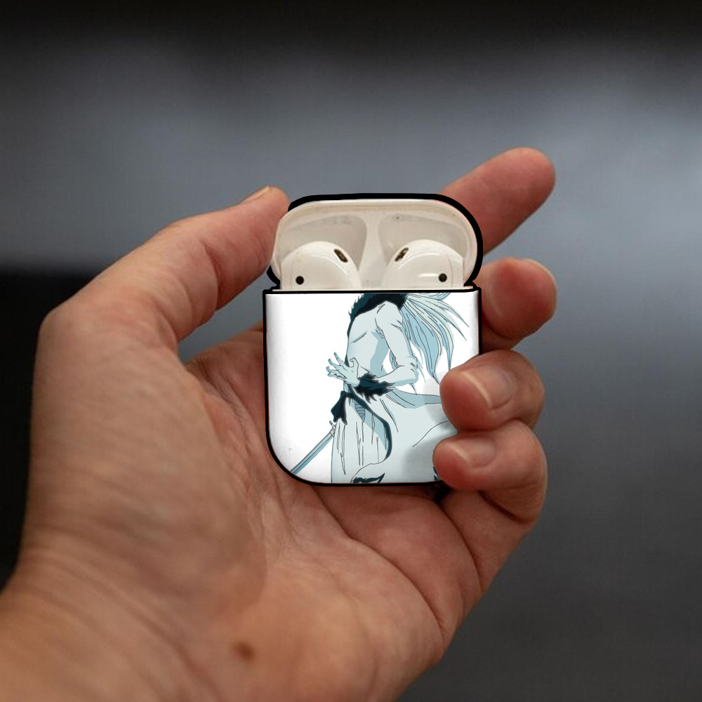 ブリーチ 黒崎一護（くろさき いちご）BLEACH Kurosaki Ichigo AirPods 第2世代保護ケース ハードシェル ブラック 耐衝撃・防指紋・カラビナ付き