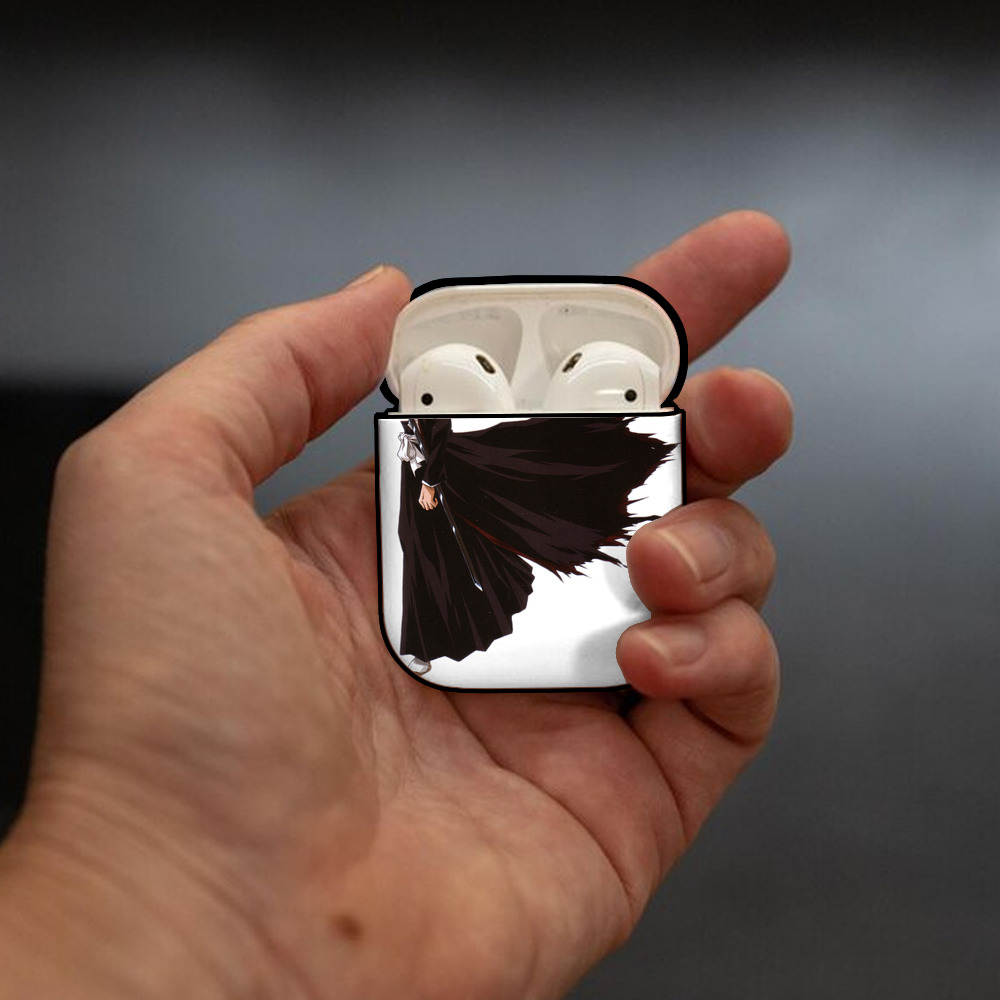 ブリーチ 黒崎一護（くろさき いちご）BLEACH Kurosaki Ichigo AirPods 第2世代保護ケース ハードシェル ブラック 耐衝撃・防指紋・カラビナ付き