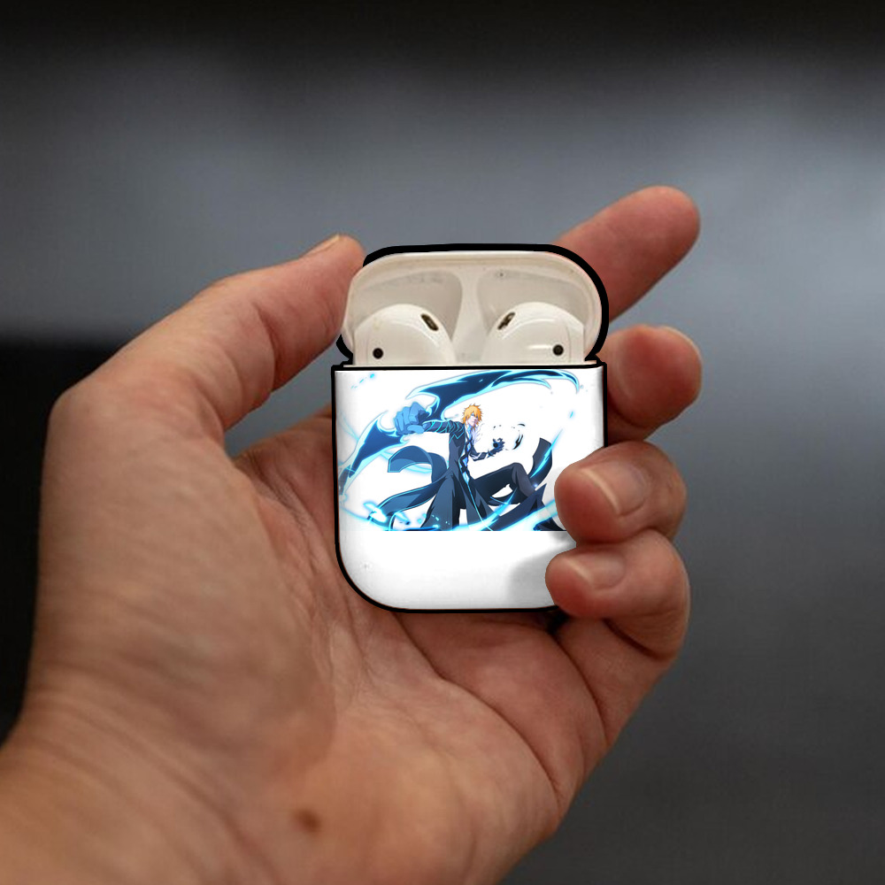 ブリーチ 黒崎一護（くろさき いちご）BLEACH Kurosaki Ichigo AirPods 第2世代保護ケース ハードシェル ブラック 耐衝撃・防指紋・カラビナ付き