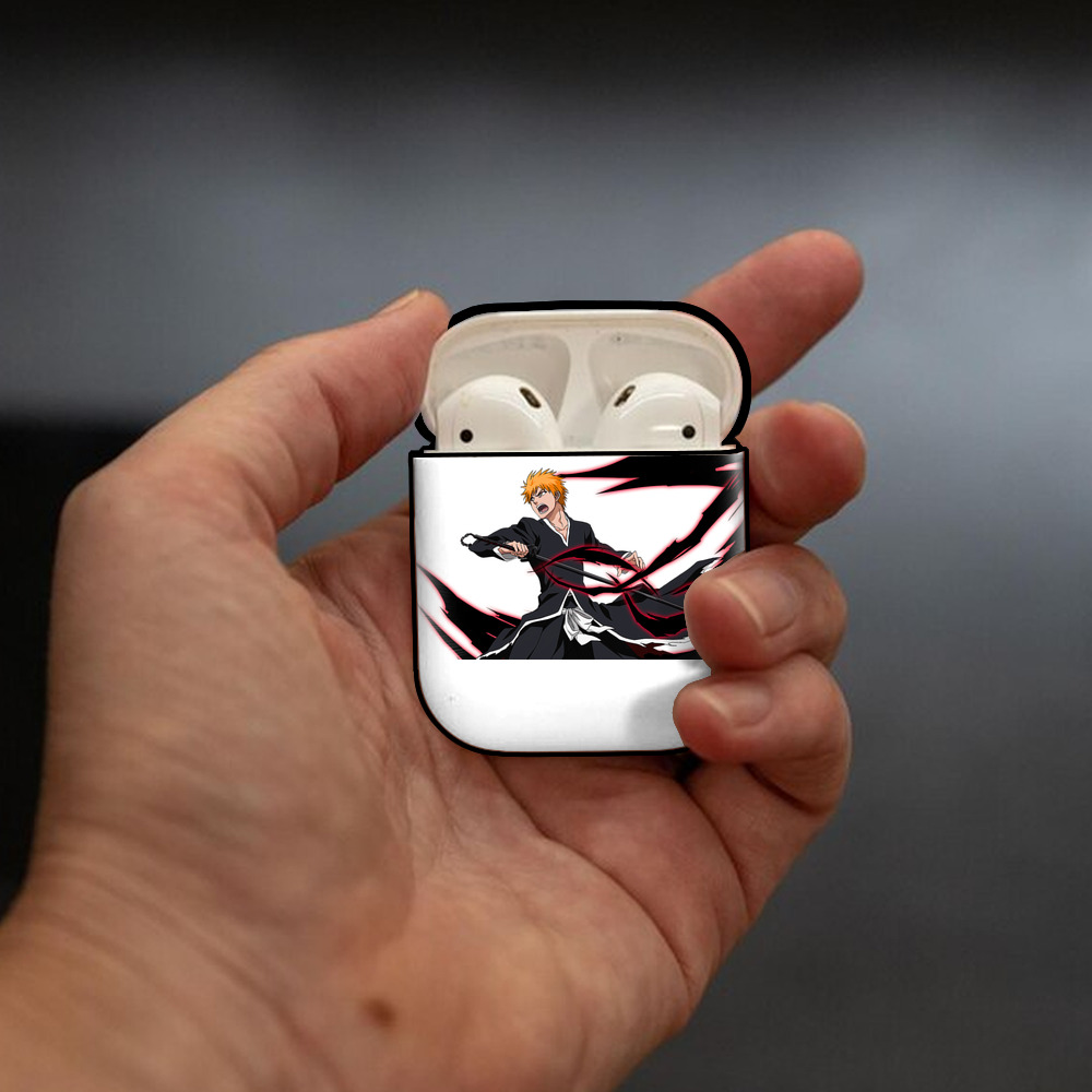 ブリーチ 黒崎一護（くろさき いちご）BLEACH Kurosaki Ichigo AirPods 第2世代保護ケース ハードシェル ブラック 耐衝撃・防指紋・カラビナ付き