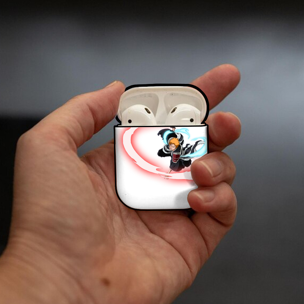 ブリーチ 黒崎一護（くろさき いちご）BLEACH Kurosaki Ichigo AirPods 第2世代保護ケース ハードシェル ブラック 耐衝撃・防指紋・カラビナ付き