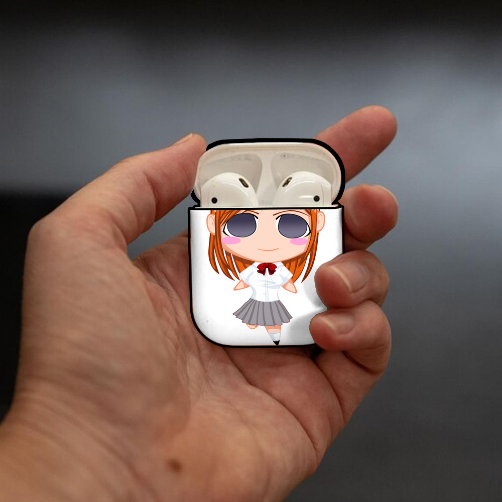 ブリーチ 井上織姫（いのうえおりひめ） BLEACH Inoue Orihime AirPods 第2世代保護ケース ハードシェル ブラック 耐衝撃・防指紋・カラビナ付き