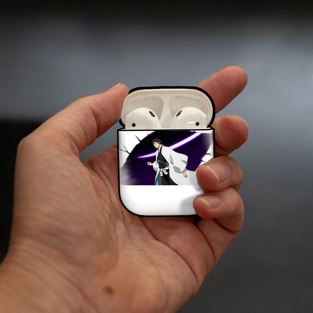 ブリーチ 藍染 惣右介（あいぜん そうすけ） BLEACH Aizen Sousuke AirPods 第2世代保護ケース ハードシェル ブラック 耐衝撃・防指紋・カラビナ付き